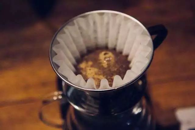改善手冲咖啡闷蒸效果，只需要一个小技巧！