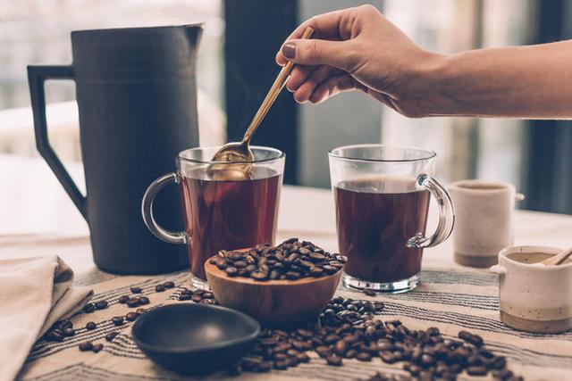 三种咖啡豆的烘焙程度解析，看完之后你会更了解咖啡
