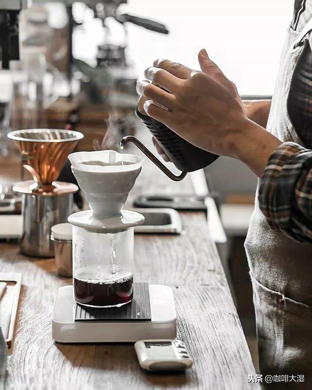 干货｜零基础学习手冲咖啡关于滤杯的选择与运用