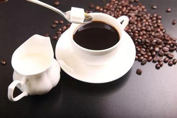 冲咖啡千万别犯这9个「关键错误」！营养流失还伤身