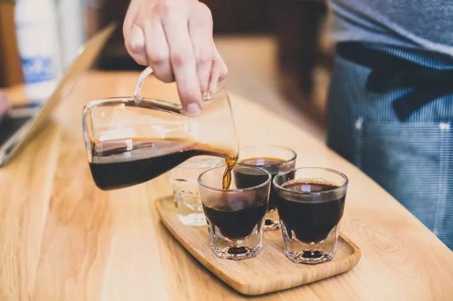 冲煮咖啡减少苦味和避免涩味的一些做法。